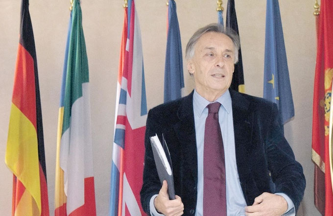 Vlada cementira krizu sa dubokim posljedicama